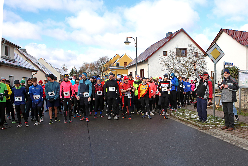 TSG_Luebben_Leichtathletik_krausnicker_berge_pokallauf_startschuss